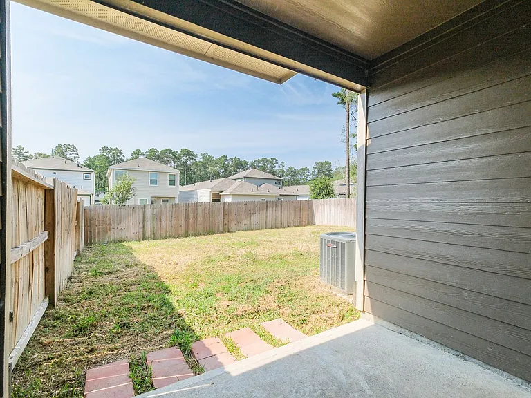 146 Parkgate — Photo 7