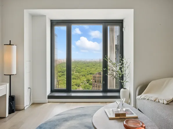 111 West 56th Street image 2 of 11