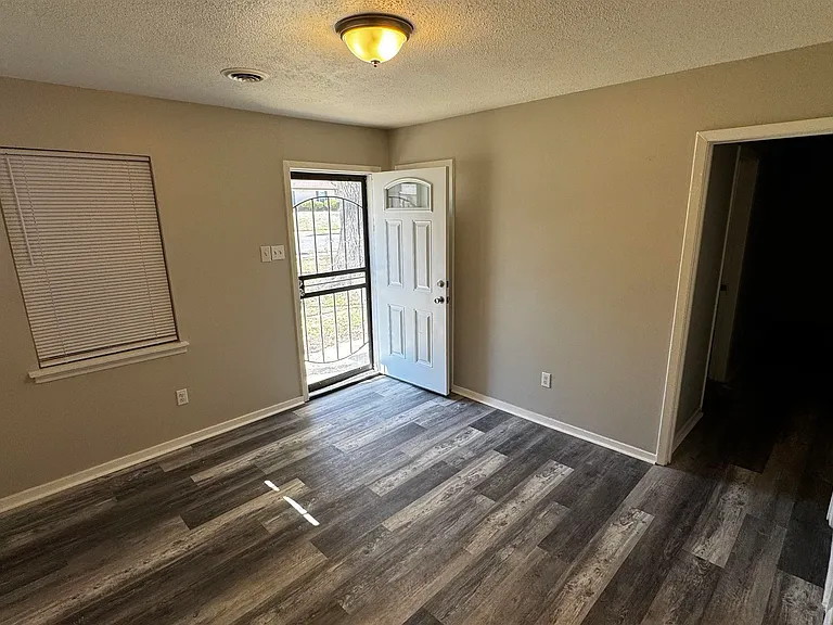 4264 Double Tree Rd — Photo 13