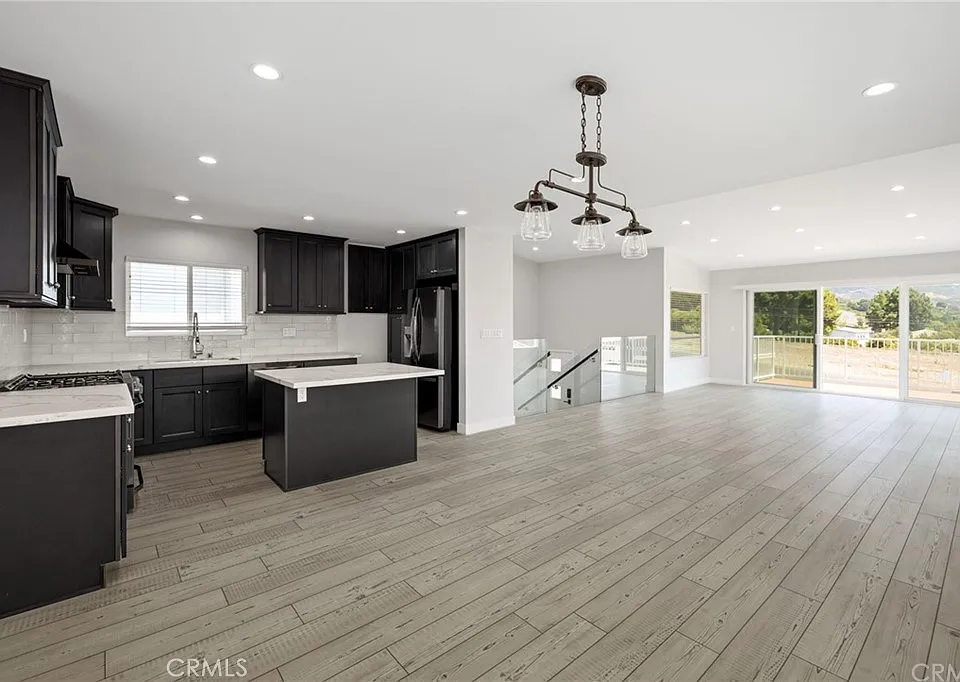 5 Clipper Rd #A
