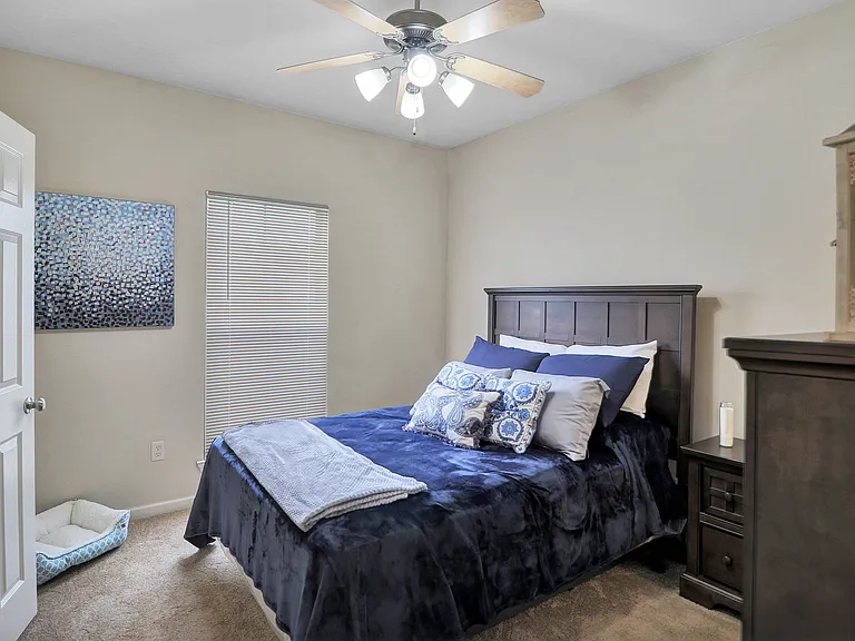 University Park Apartments — Photo 8