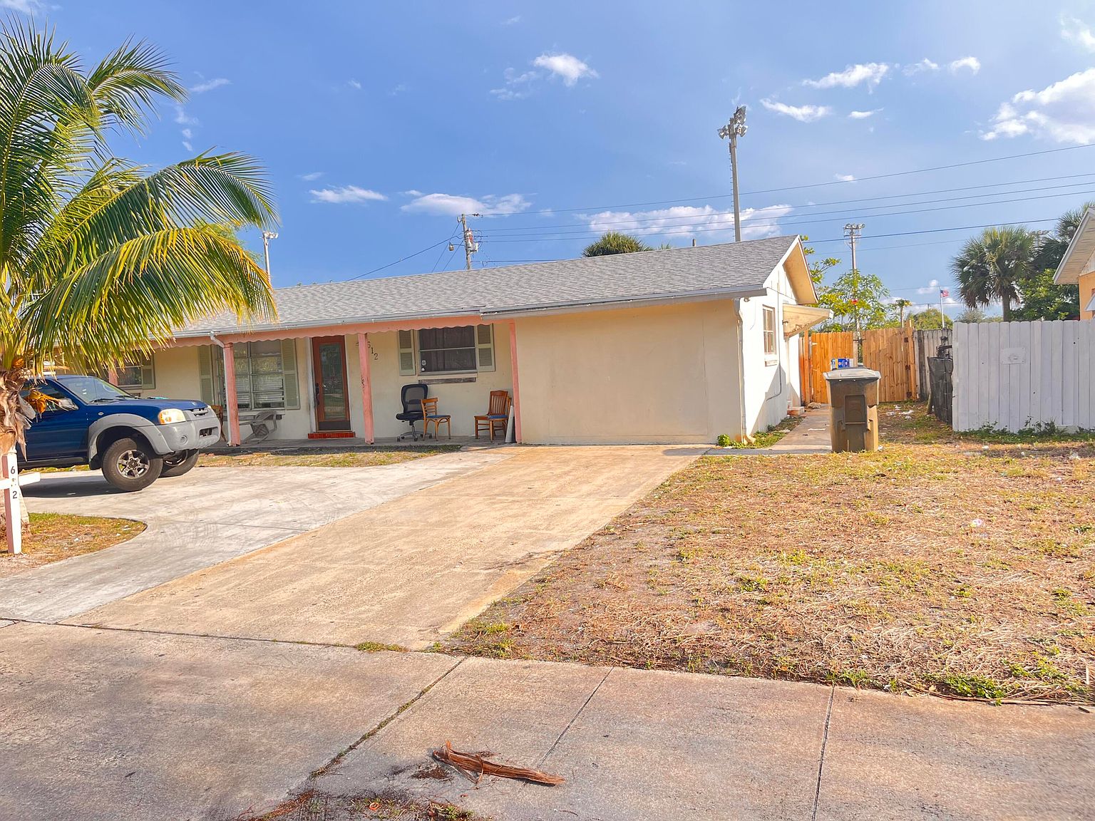 612 Date Palm Dr, Lake Park, FL 33403 | Zillow