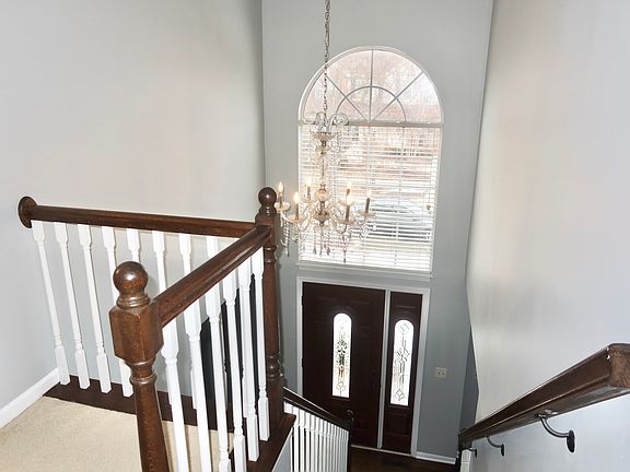 4th image of 4130 Larkspur Ln