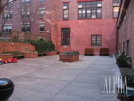 Rented by Alpha Properties NYC I LLC | media 24