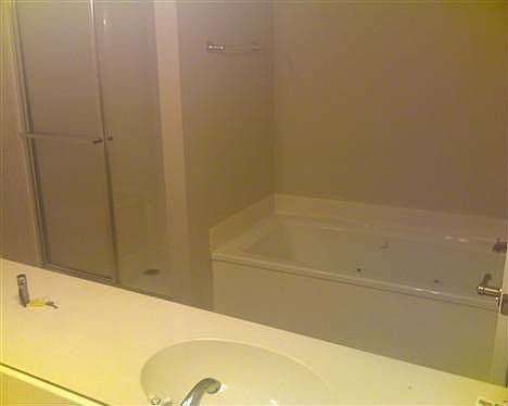 1st image of 536 Hyde Park Dr