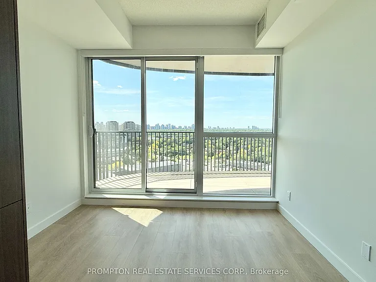 18 Esther Shiner Blvd #2203 — Photo 8