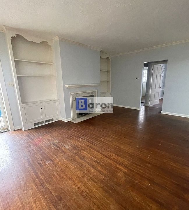 1st image of 810.5 E 3rd St