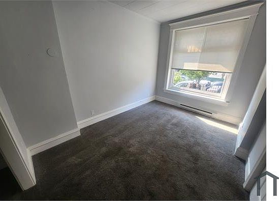 4th image of 745 W Turner St APT 1