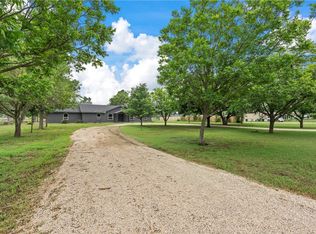 928 McLennan Crossing Rd, Woodway, TX 76712