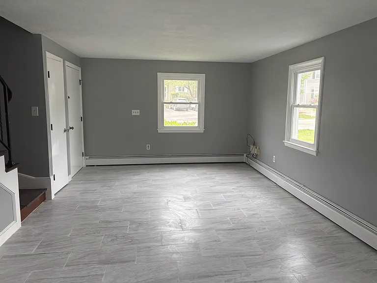 107 Hoffman Ave #107 — Photo 3