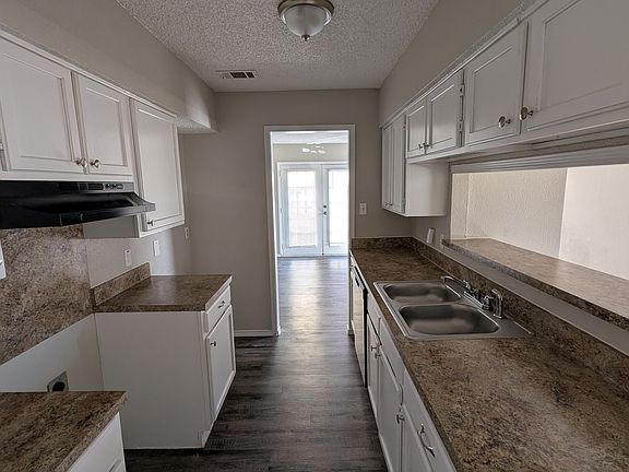 5th image of 10124 Lone Eagle Dr