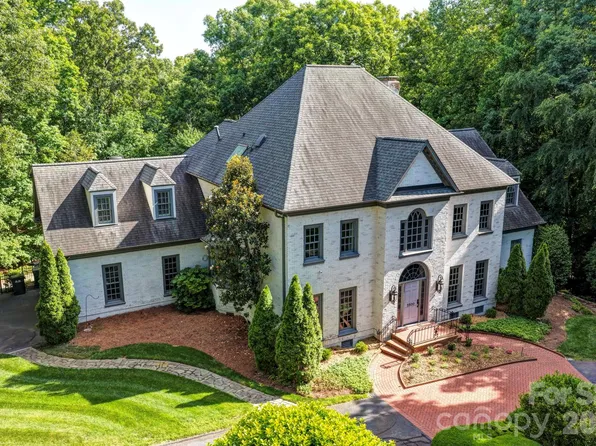 5500 Hardison Rd, Charlotte, NC 28226