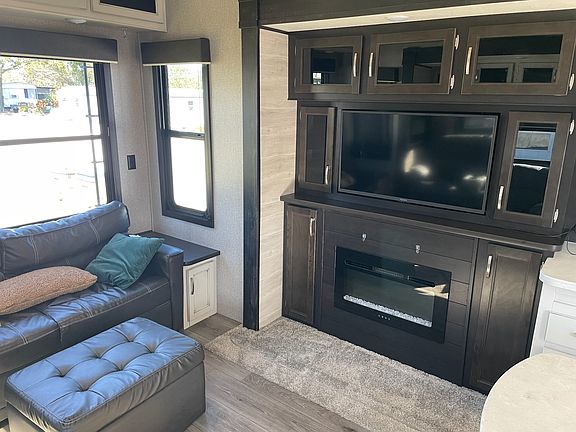 4th image of 3476 Dusk Ave #1