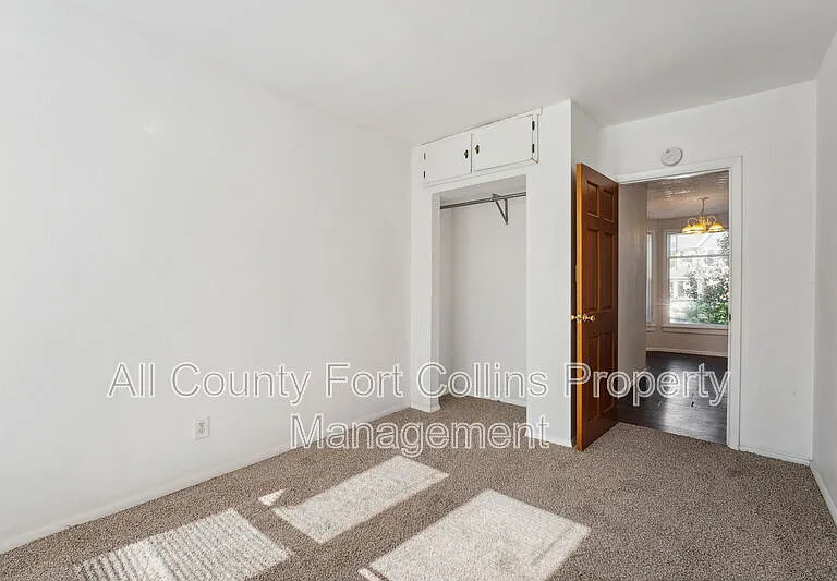 403 E 3rd St #403 — Photo 10