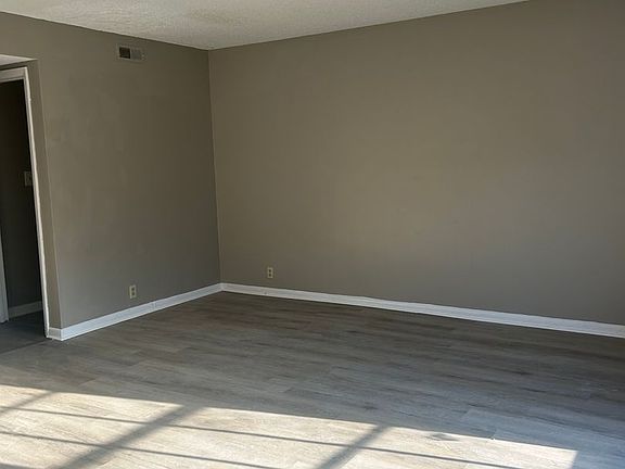 2nd image of 3653 Shirl Jo Ln Unit B