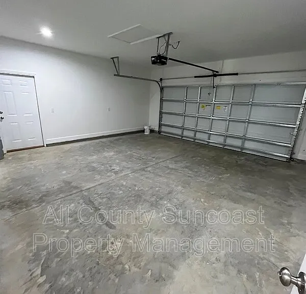 365 Elliott Dr — Photo 12