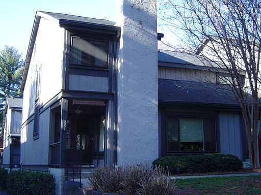 1st image of 3002 Balearic Dr SE #3