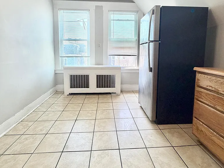 64 Stanley St #3AA — Photo 3