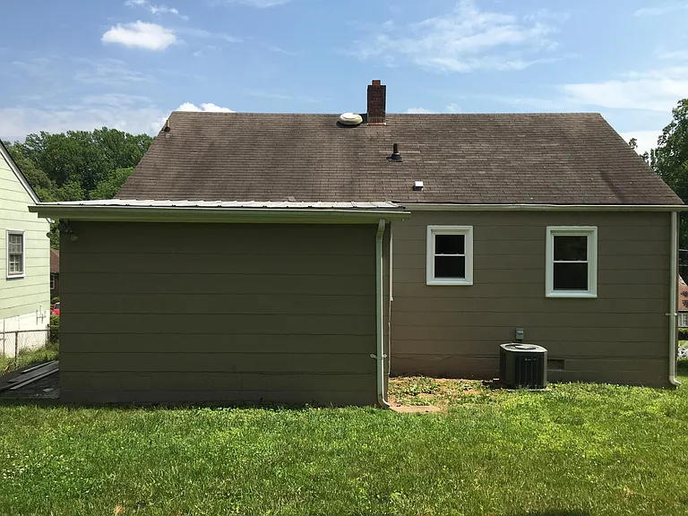 4609 Fairmont Ave — Photo 2