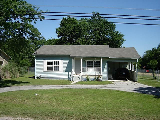 1st image of 2904 W Park Row Blvd
