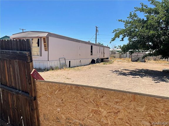 3rd image of 3538 E Oriole Ln