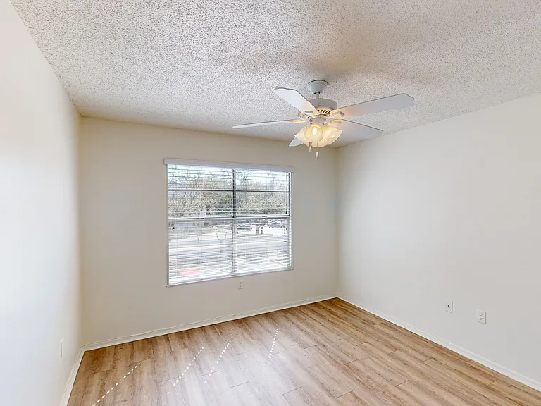 Lakewood Place — Photo 50