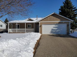 3928 Princeton Trl, Eagan, MN 55123