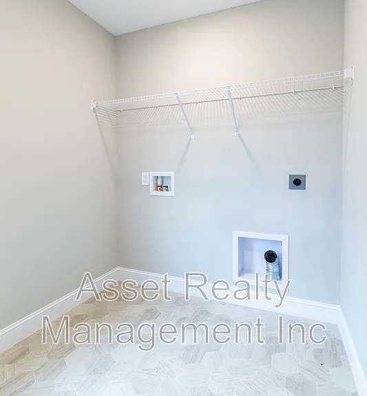 7703 Honey Oaks Rd #1 — Photo 25