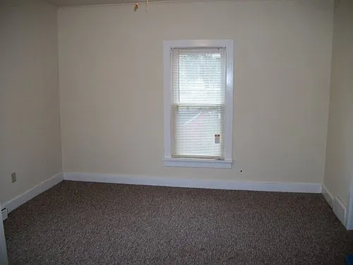 2116 Fisher St — Photo 5