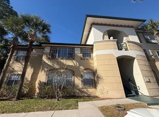 17114 Carrington Park Dr APT 207, Tampa, FL 33647