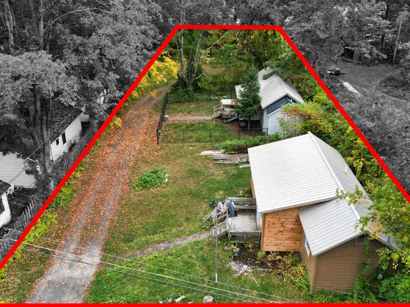 51 Caldwell Ave, Lake George, NY 12845