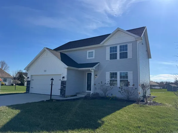 805 N Breezewood Dr, Lakeville, IN 46536