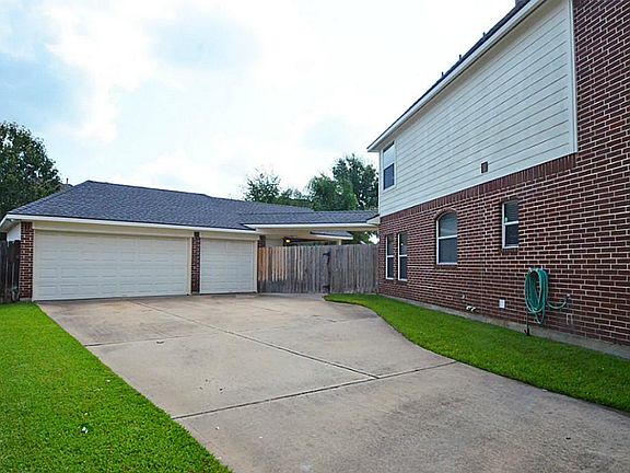 4th image of 22403 Kendall Shay Ct