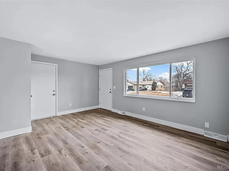 9153 Perry St #9153 — Photo 2