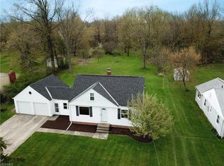 954 Hillside Rd, Seven Hills, OH 44131