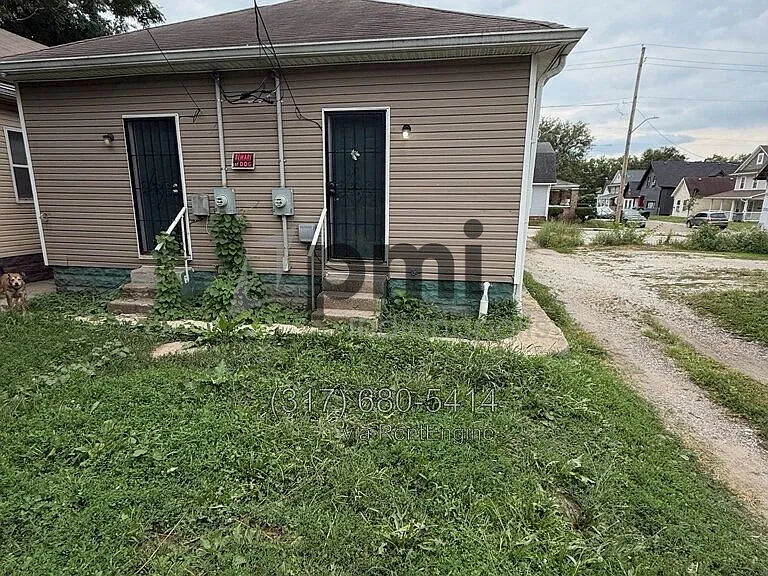 112 Adler St — Photo 31