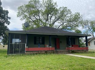 1308 5th St, Earle, AR 72331