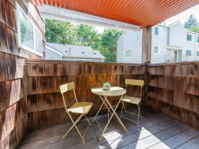 1118 SW Gaines St #18B — Photo 3