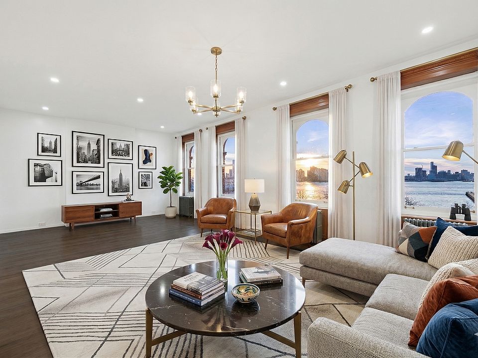 1st image of 391 West St APT 4