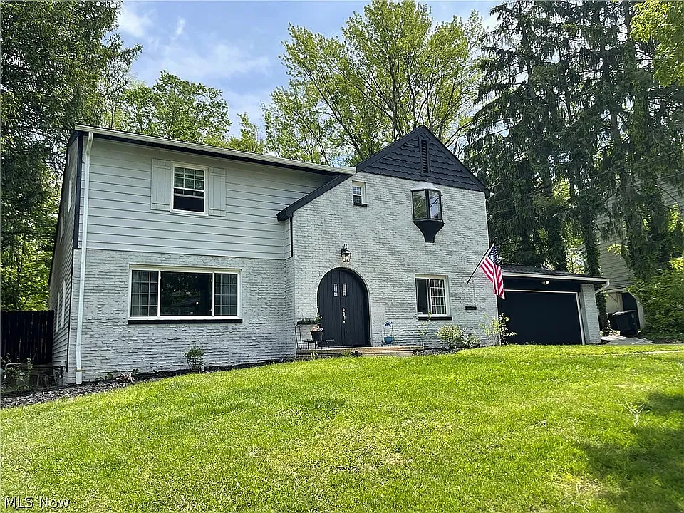 5 bed, 4534 sqft, $4,000 — Photo 2