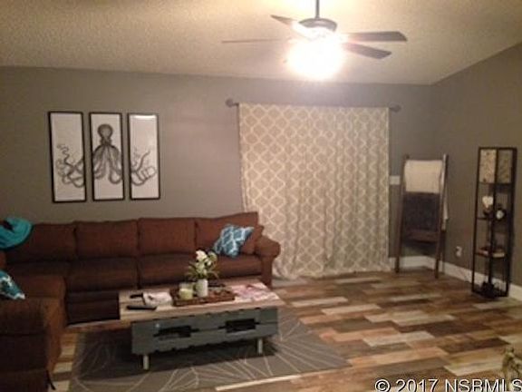 5th image of 3230 Woodland Dr