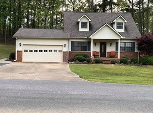 377 Woodland Dr, Huntingdon, TN 38344