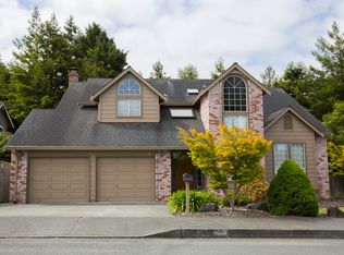4988 Lundblade Dr, Eureka, CA 95503