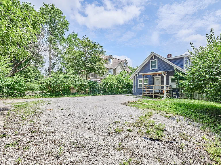 4148 State Line Rd — Photo 39