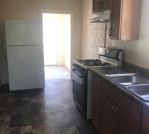 5th image of 619 W Jefferson St #46580