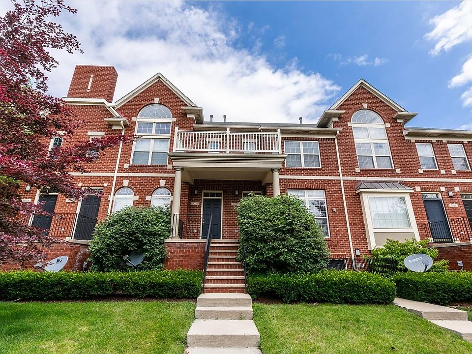 1st image of 3027 Camden Dr