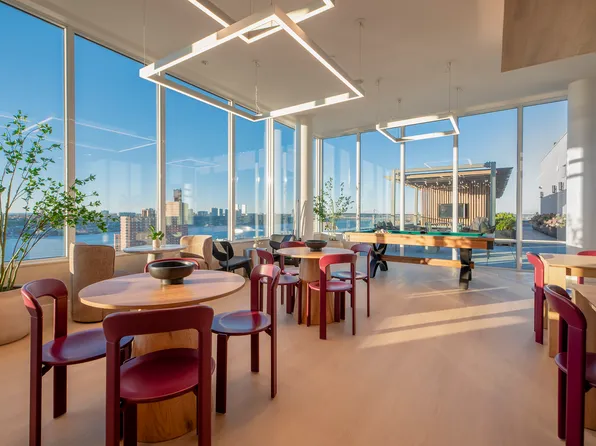 1440 Amsterdam Avenue image 7 of 19