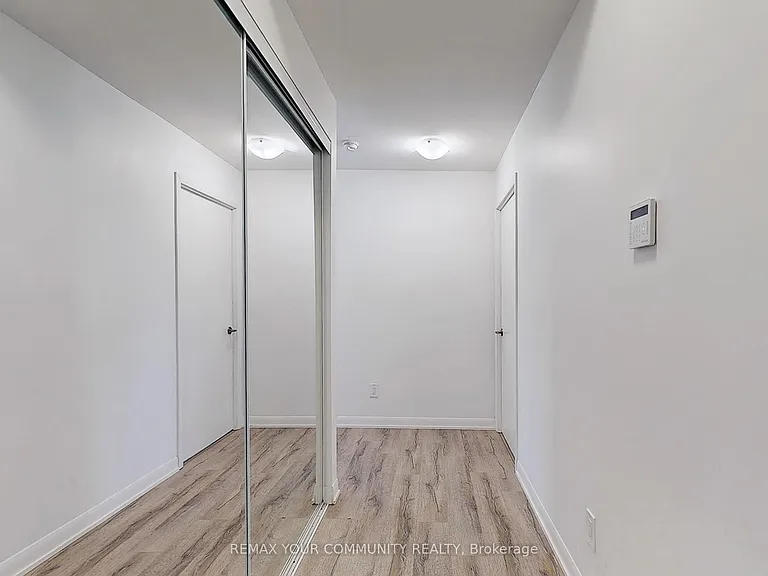 435 Richmond St W #1501 — Photo 20