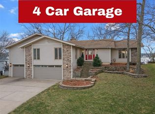 25 Marquette Dr, Lake Saint Louis, MO 63367