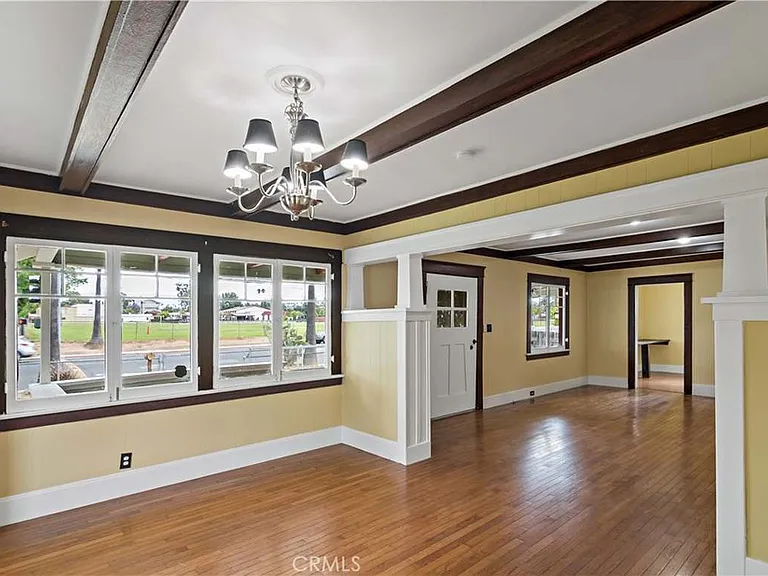 4781 Brockton Ave — Photo 4